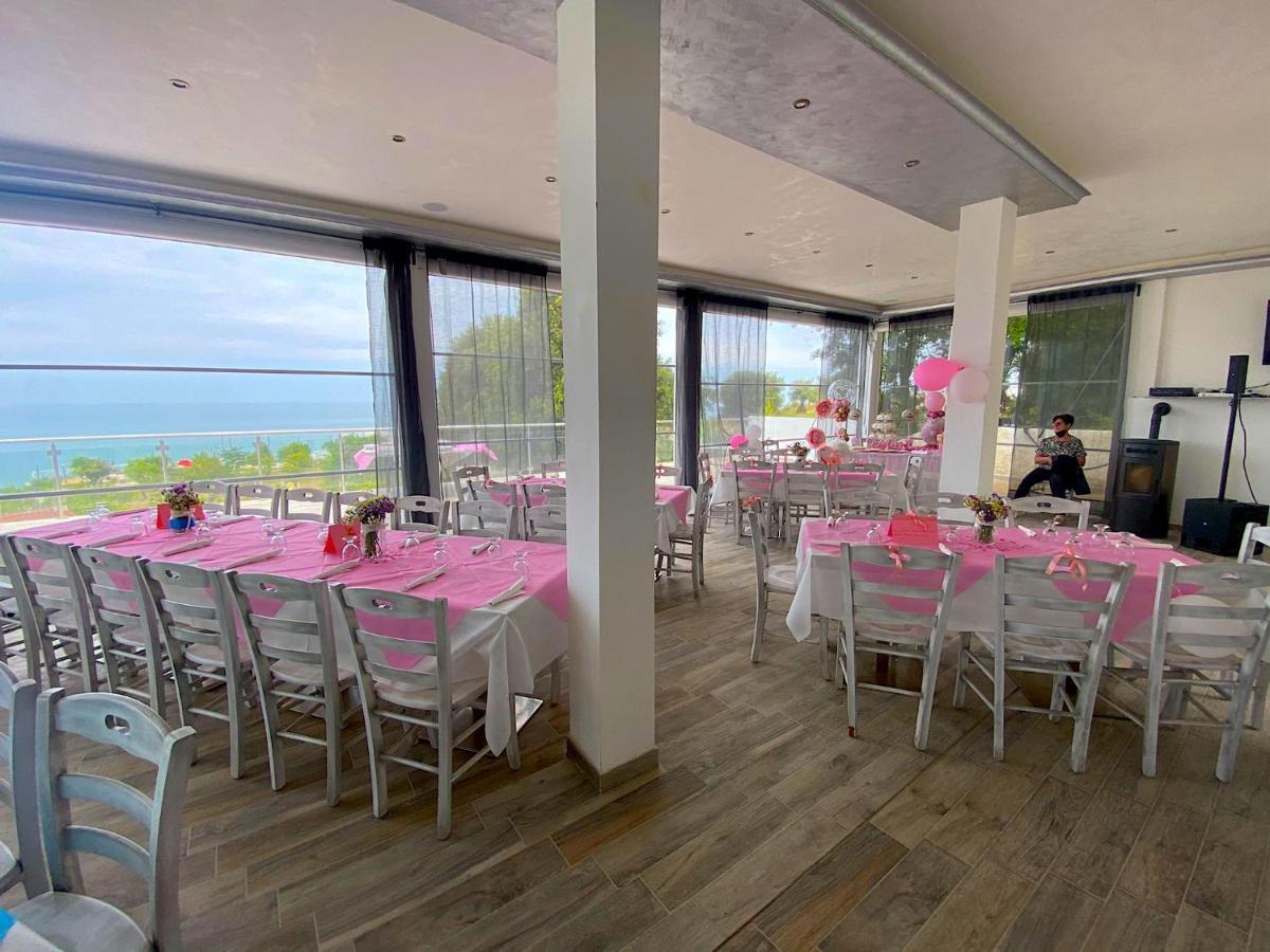 Frontemare Hotel Village & Ristorante Rodi Garganico Εξωτερικό φωτογραφία