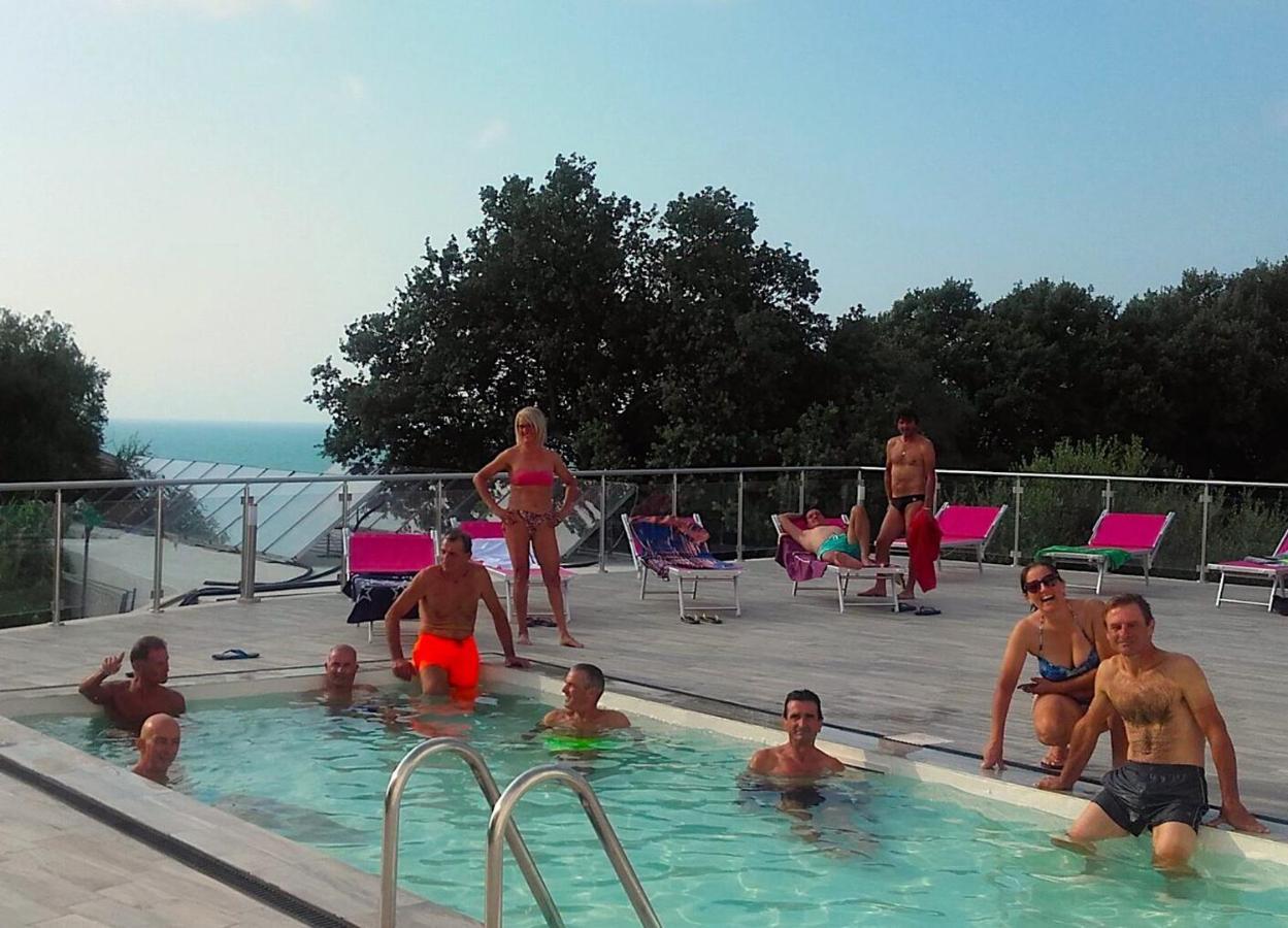 Frontemare Hotel Village & Ristorante Rodi Garganico Εξωτερικό φωτογραφία
