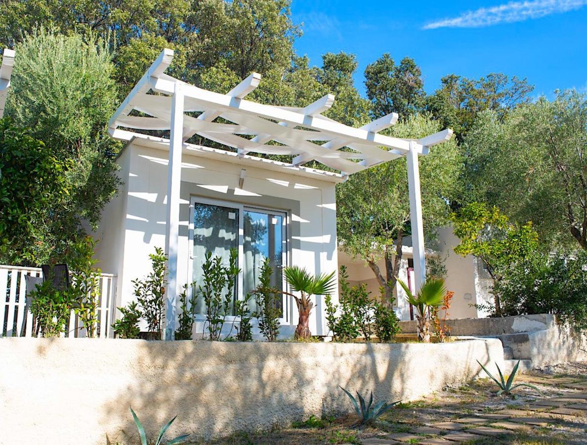 Frontemare Hotel Village & Ristorante Rodi Garganico Εξωτερικό φωτογραφία