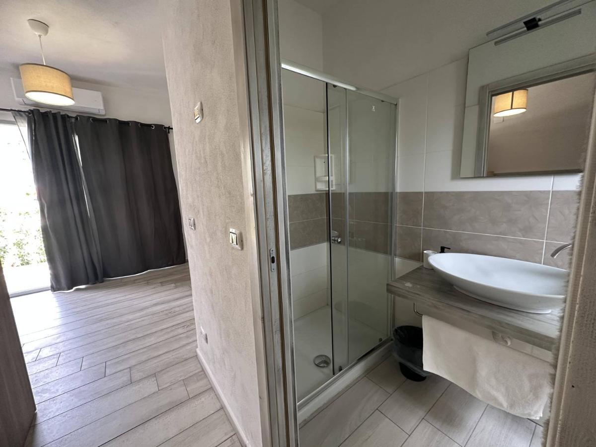 Frontemare Hotel Village & Ristorante Rodi Garganico Εξωτερικό φωτογραφία